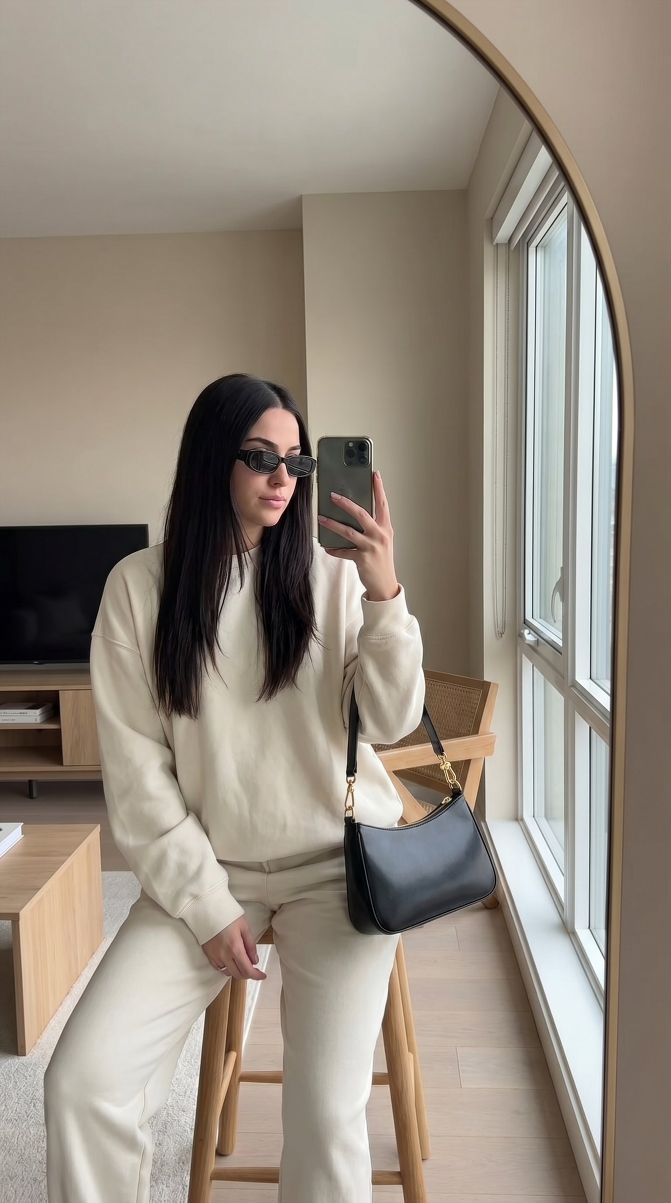 AI Influencers and Lifestyle gallery image 5